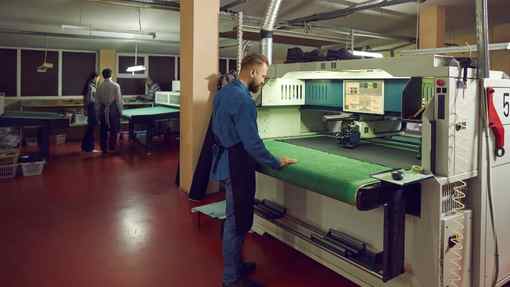 laundry dumbwaiter in Dubai