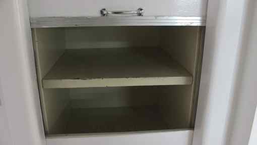 laundry dumbwaiter in Dubai