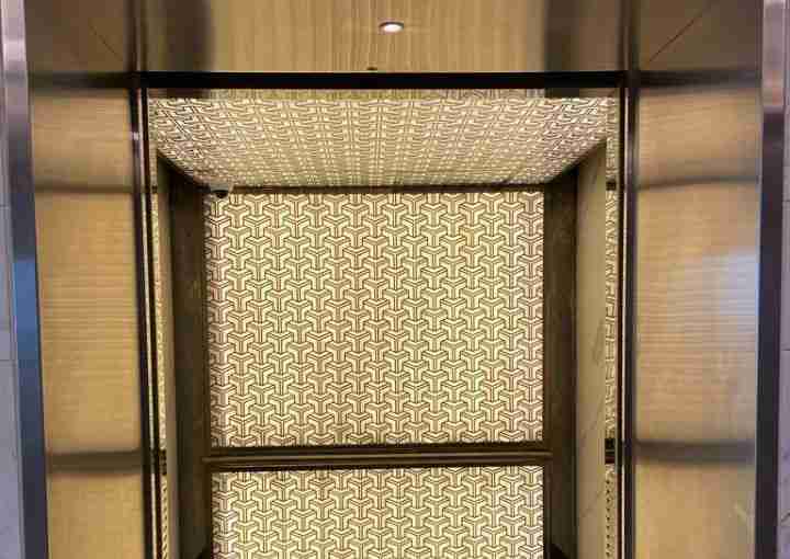  Modern Royal Fuji Elevator - A Vision of Innovation
