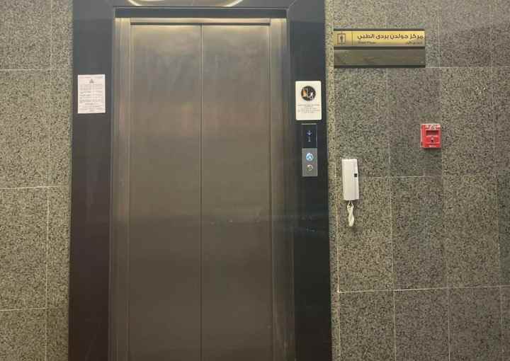 Royal Fuji Passenger Lift in Dubai Royal Fuji Passenger Lift - Seamlessly Transporting You in Dubai