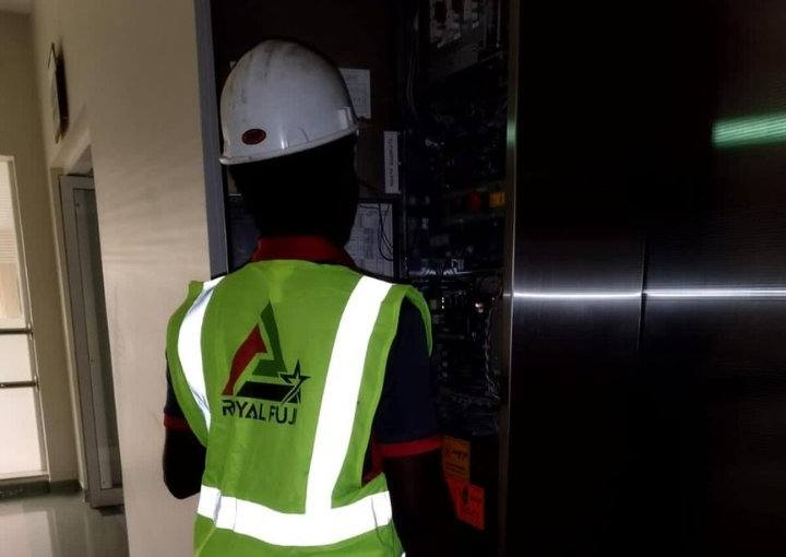 Royal Fuji staff conducting Passenger Lift Installation Service: Ensuring precision and safety during the elevator setup