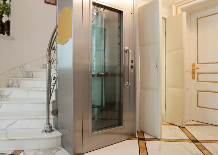 Royal Fuji Customized Villa Lift in UAE